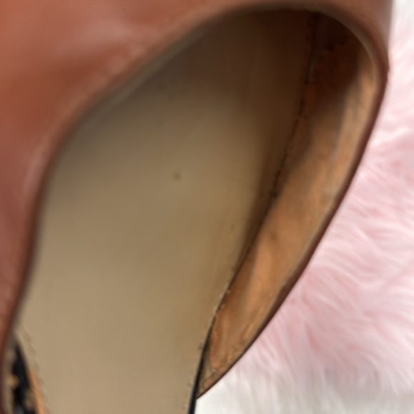 COACH AND FOUR BROWN AND BLACK HEELS size 7.5M - Picture 7 of 7
